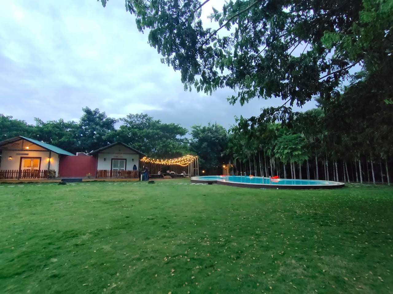 Aranyagiri Countryside Resort Pune Eat Outs